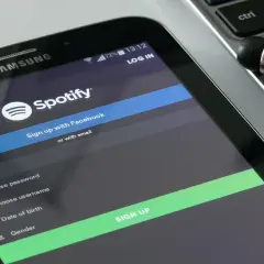 Czy Spotify działa offline? Sprawdź, co musisz wiedzieć o muzyce bez internetu